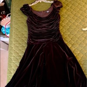 Tadashi Shoji Brown Velvet Cocktail Dress Size Large